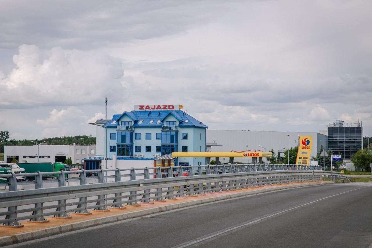 Zajazd Blue Modla Krolewska Esterno foto